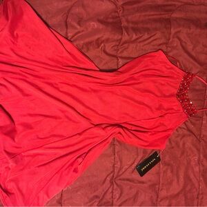 Nina ferré Bold Red Attire